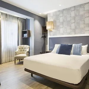 https://acta-splendid.topbarcelonahotels.com