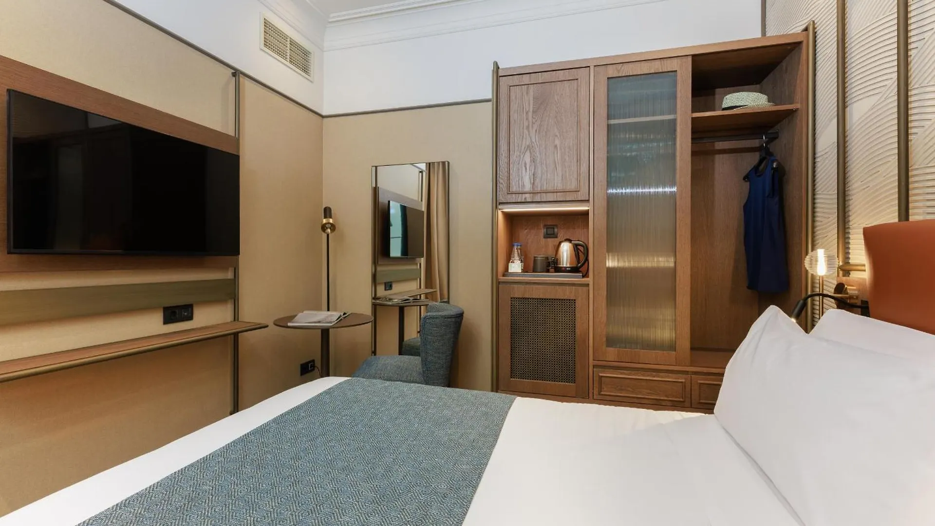 Hotel Medinaceli New Reopening 2025 Barcelona