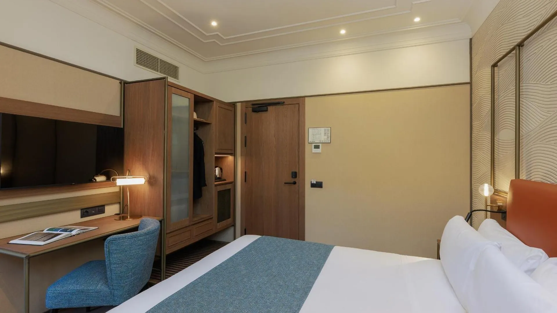 Hotel Medinaceli New Reopening 2025 Barcelona