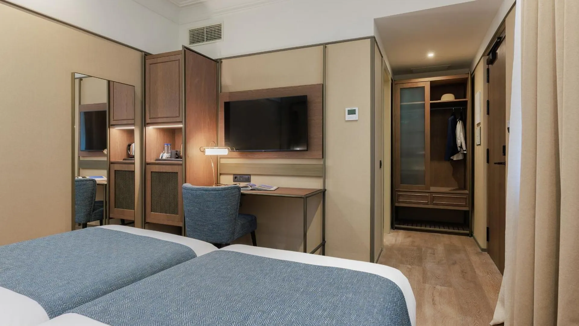 Hotel Medinaceli New Reopening 2025 Barcelona Spanje